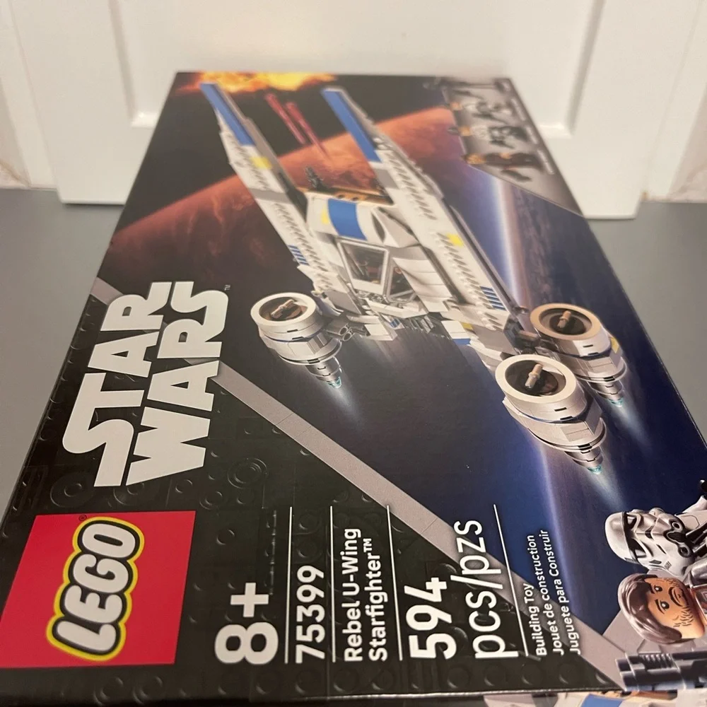 LEGO Star Wars Rebel U-Wing Starfighter Building Set 75399 - 8+ NIB Sealed - Picture 10 of 13